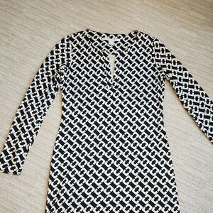 Diane von Furstenberg Black and White Long Sleeve Dress